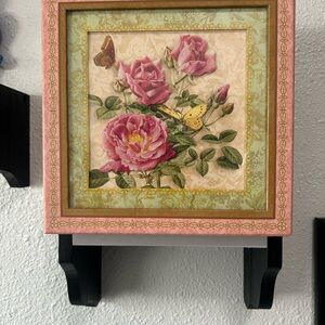 Gift Box with dimensional art front window.